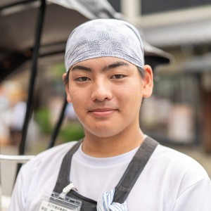 平田 麻颯音